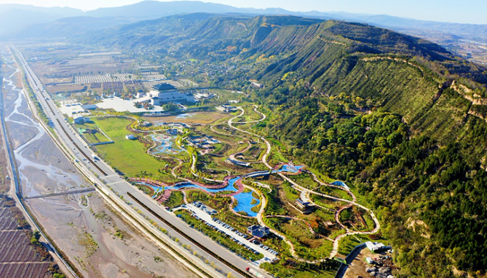 【重大項目建設(shè)】秋日看盡斑斕 龍隱公園無法不美